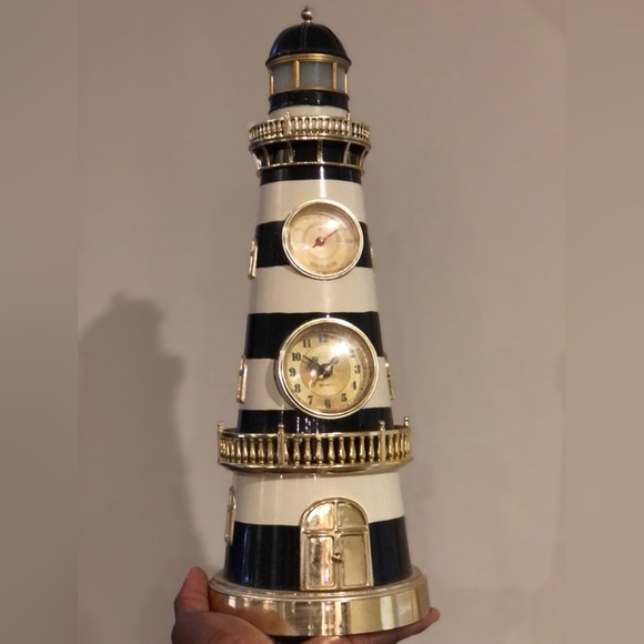 Vintage Lighthouse Clock with music box and thermometer - Picture 8 of 15